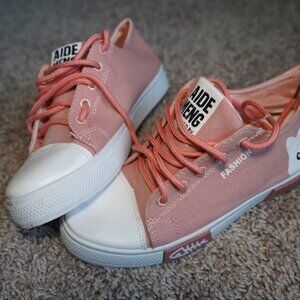 AIDE MENG Pink Canvas Cat Sneakers Size 8/9
